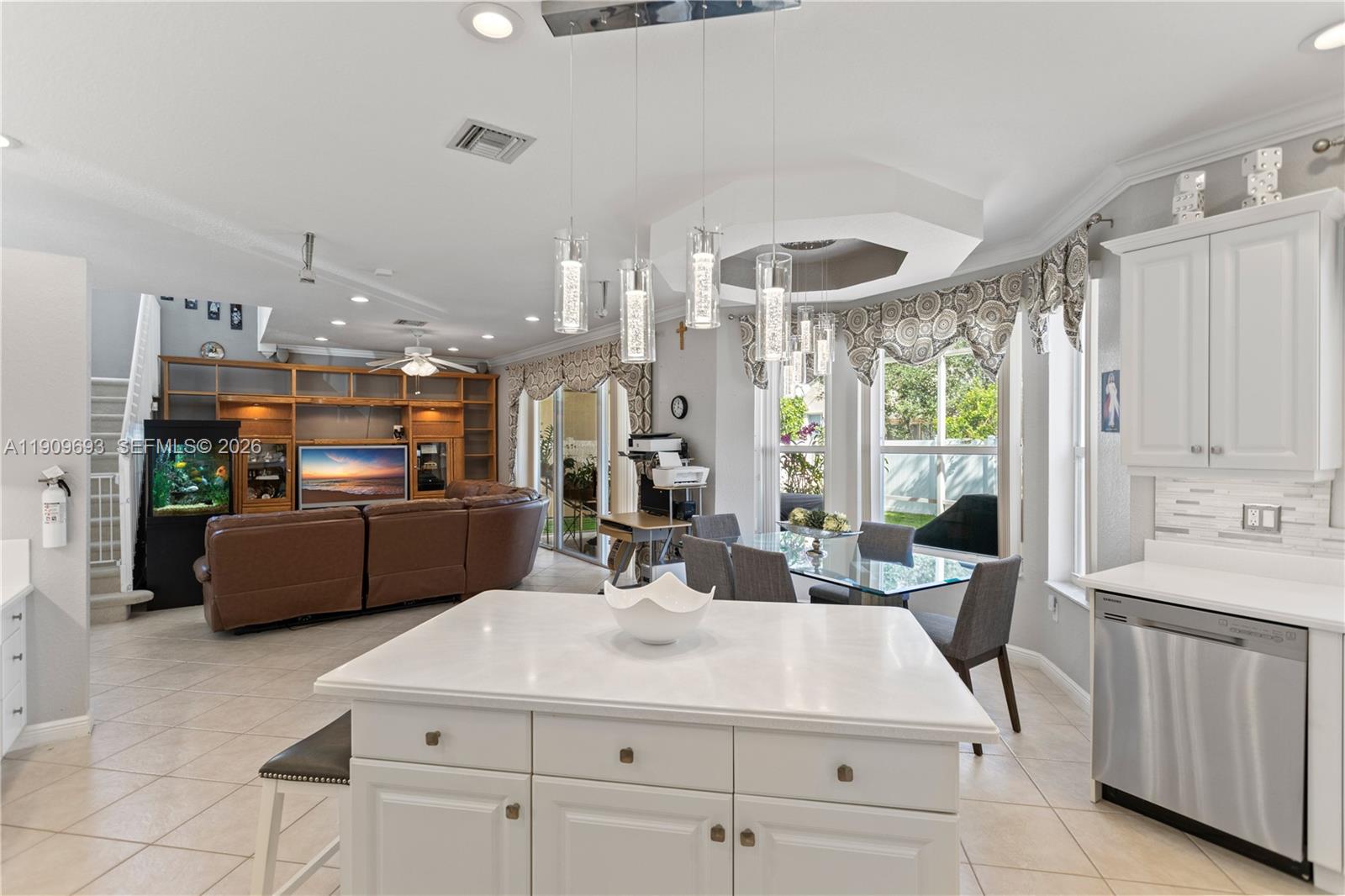 RIVIERA ISLES II - Residential