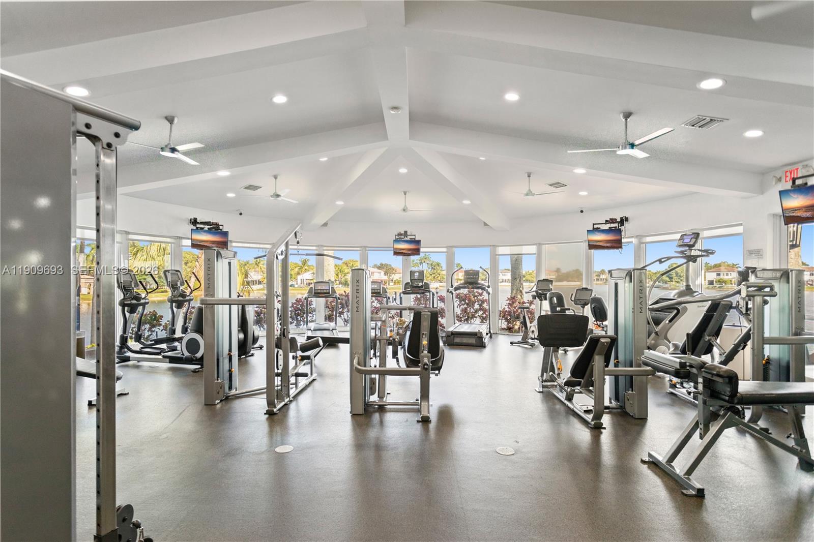 RIVIERA ISLES II - Residential