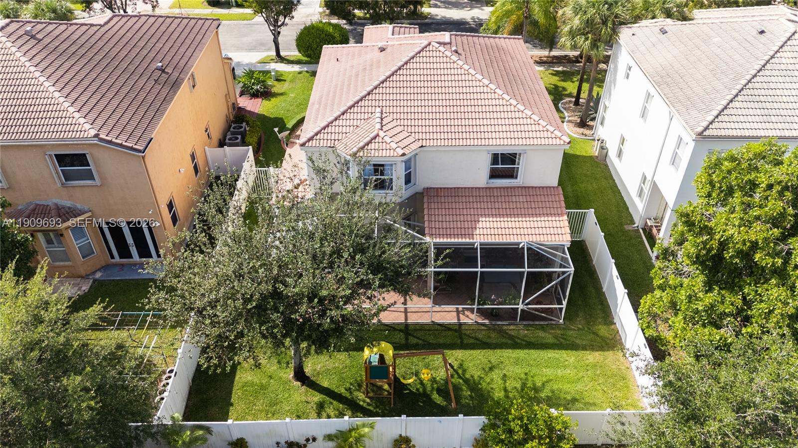 RIVIERA ISLES II - Residential