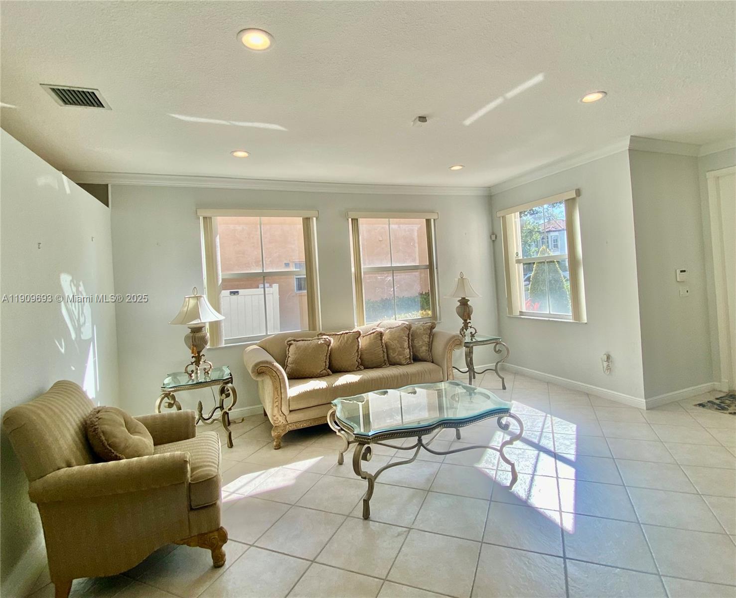 RIVIERA ISLES II - Residential