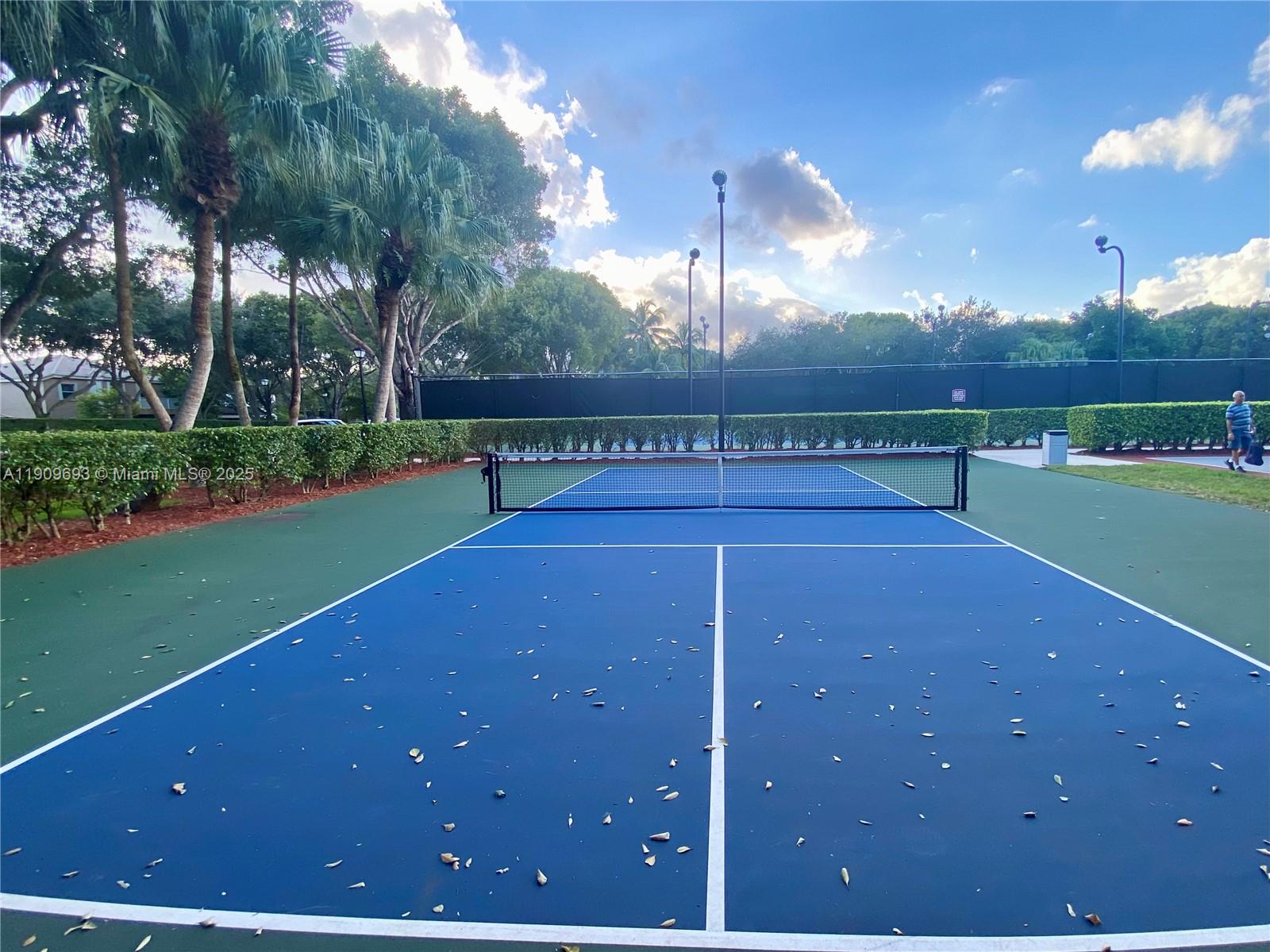 RIVIERA ISLES II - Residential