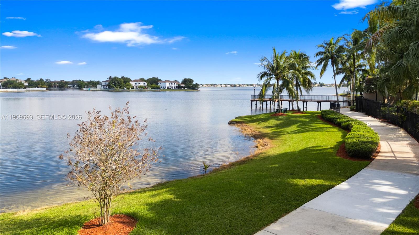 RIVIERA ISLES II - Residential