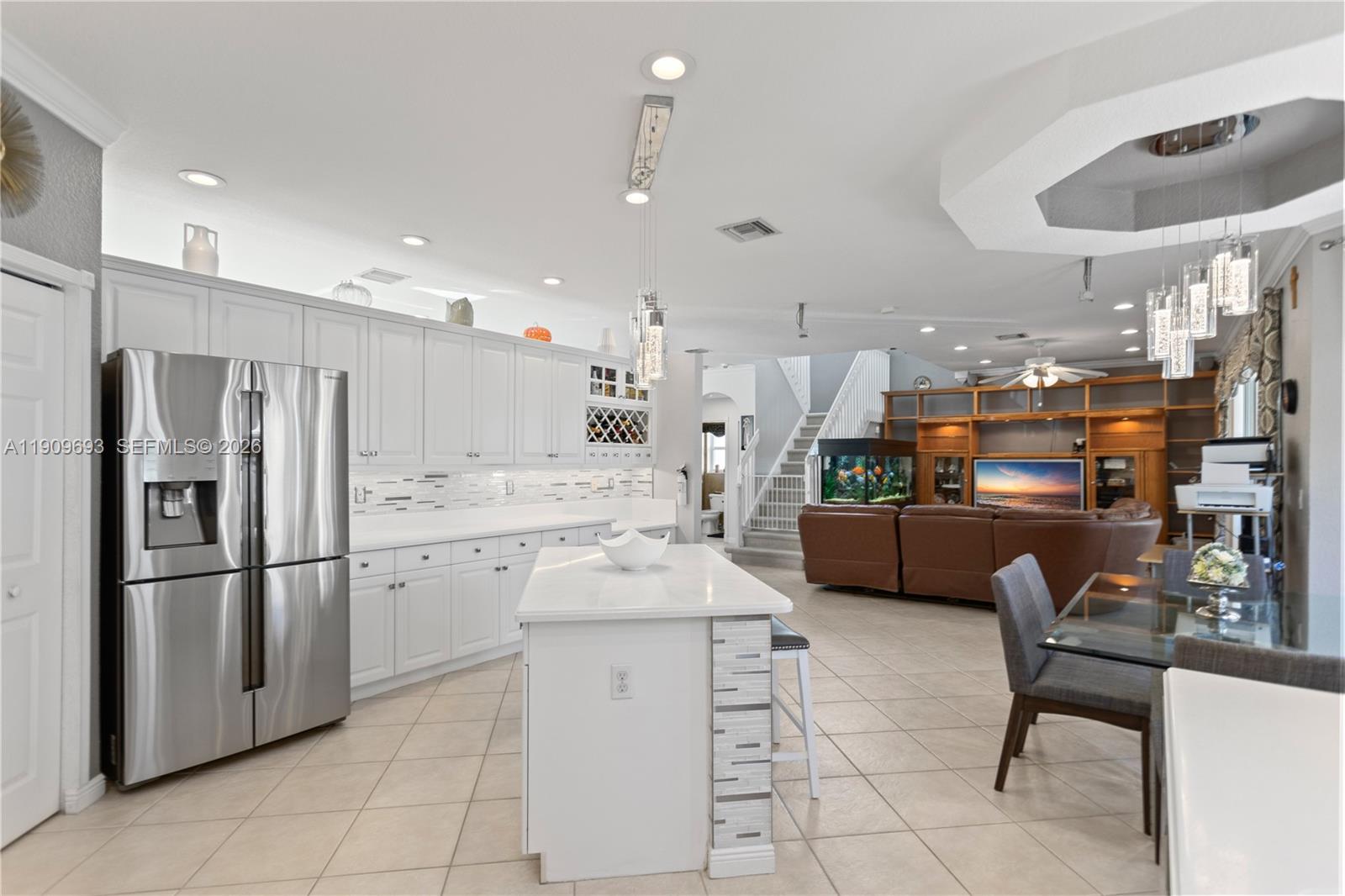 RIVIERA ISLES II - Residential