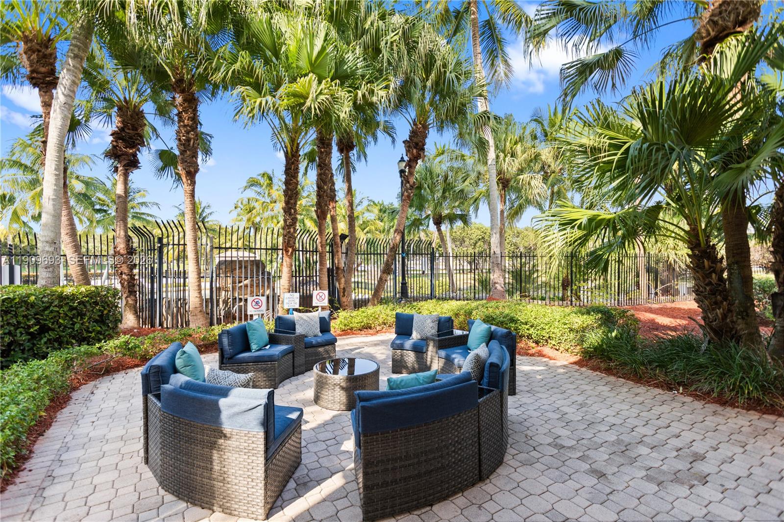 RIVIERA ISLES II - Residential