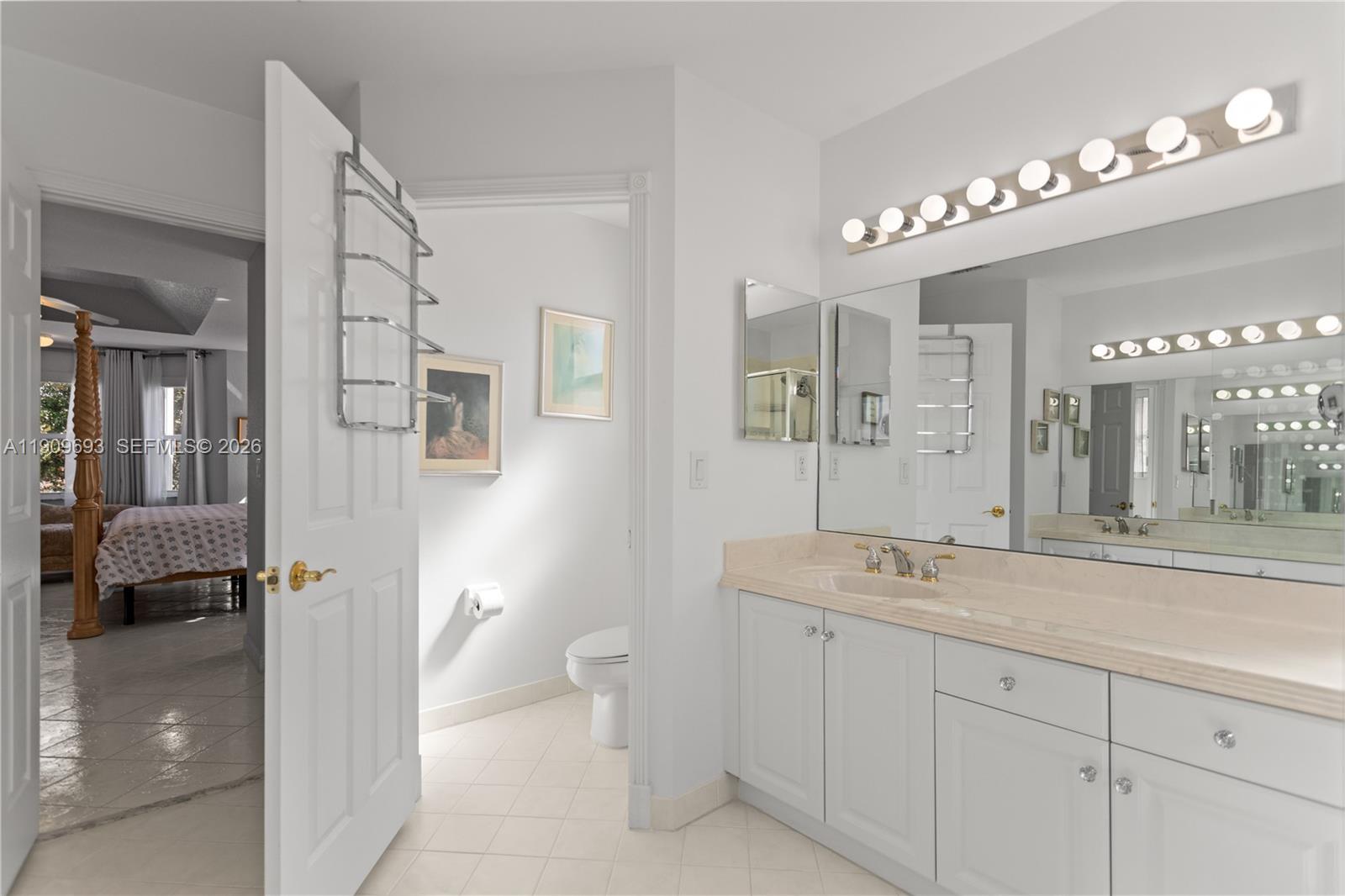 RIVIERA ISLES II - Residential