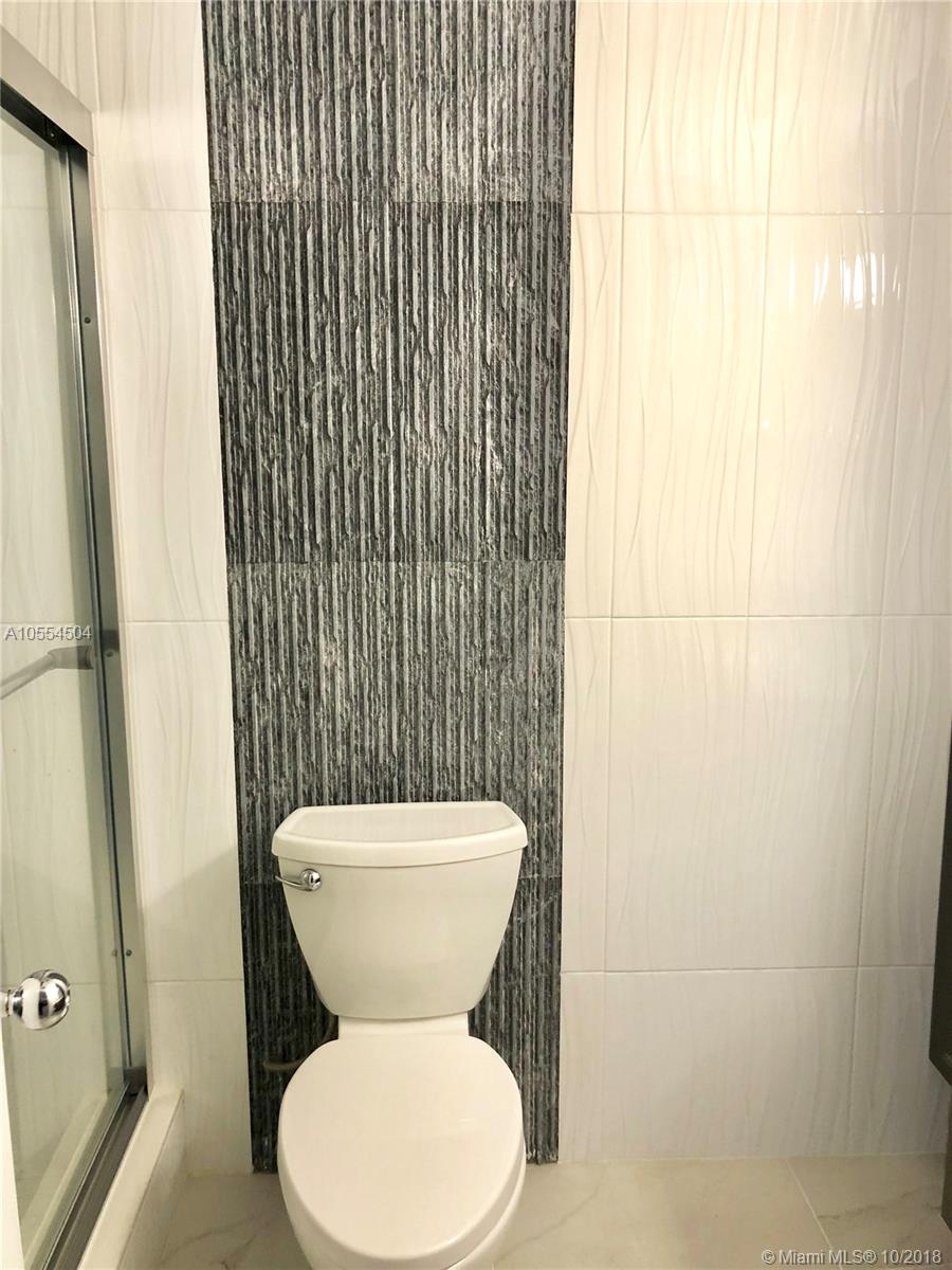 HILLCREST EAST 25 CONDO - Residential