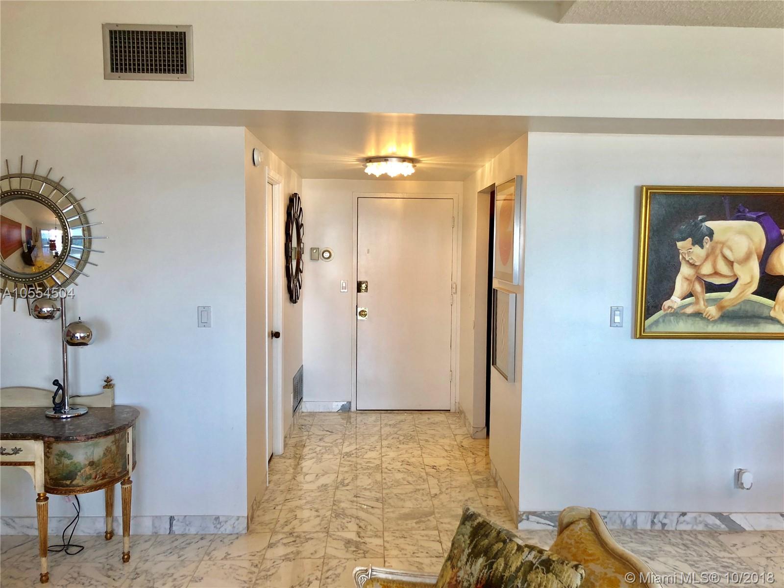 HILLCREST EAST 25 CONDO - Residential