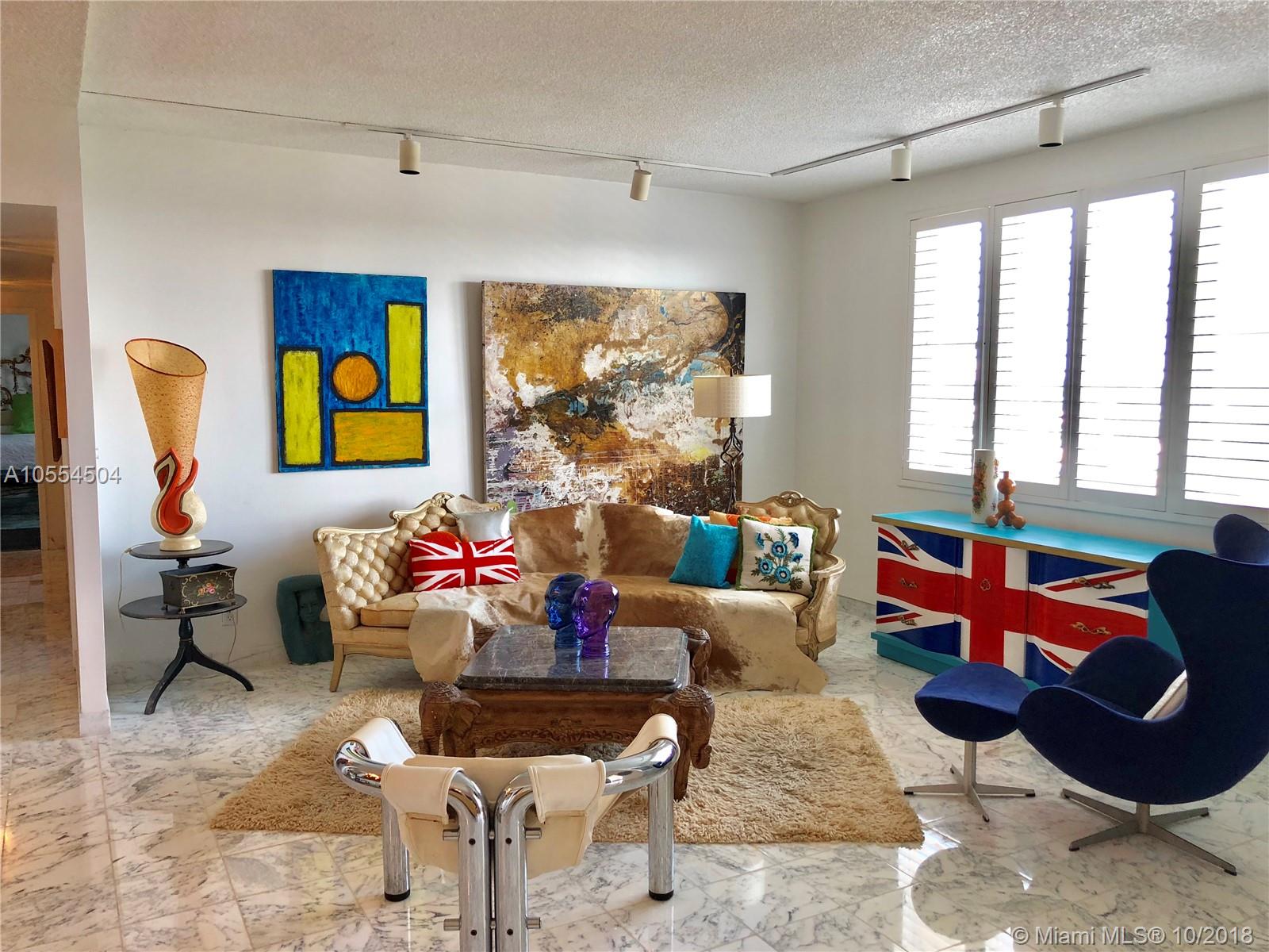 HILLCREST EAST 25 CONDO - Residential