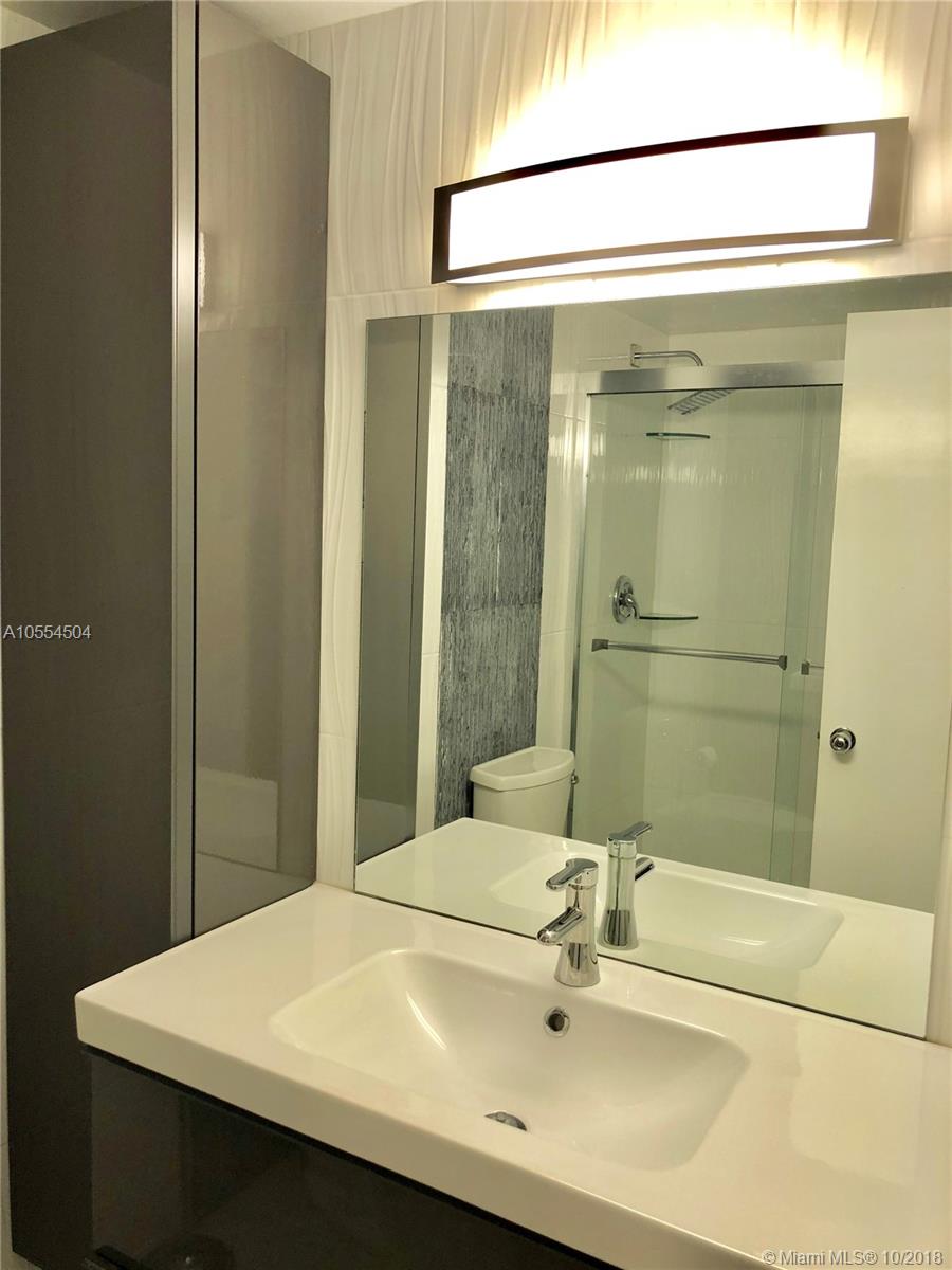 HILLCREST EAST 25 CONDO - Residential