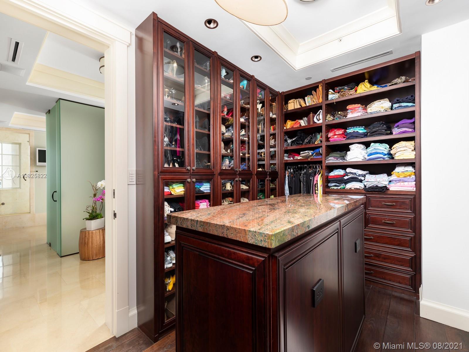 BAYVIEW FISHER ISL CONDO - Residential