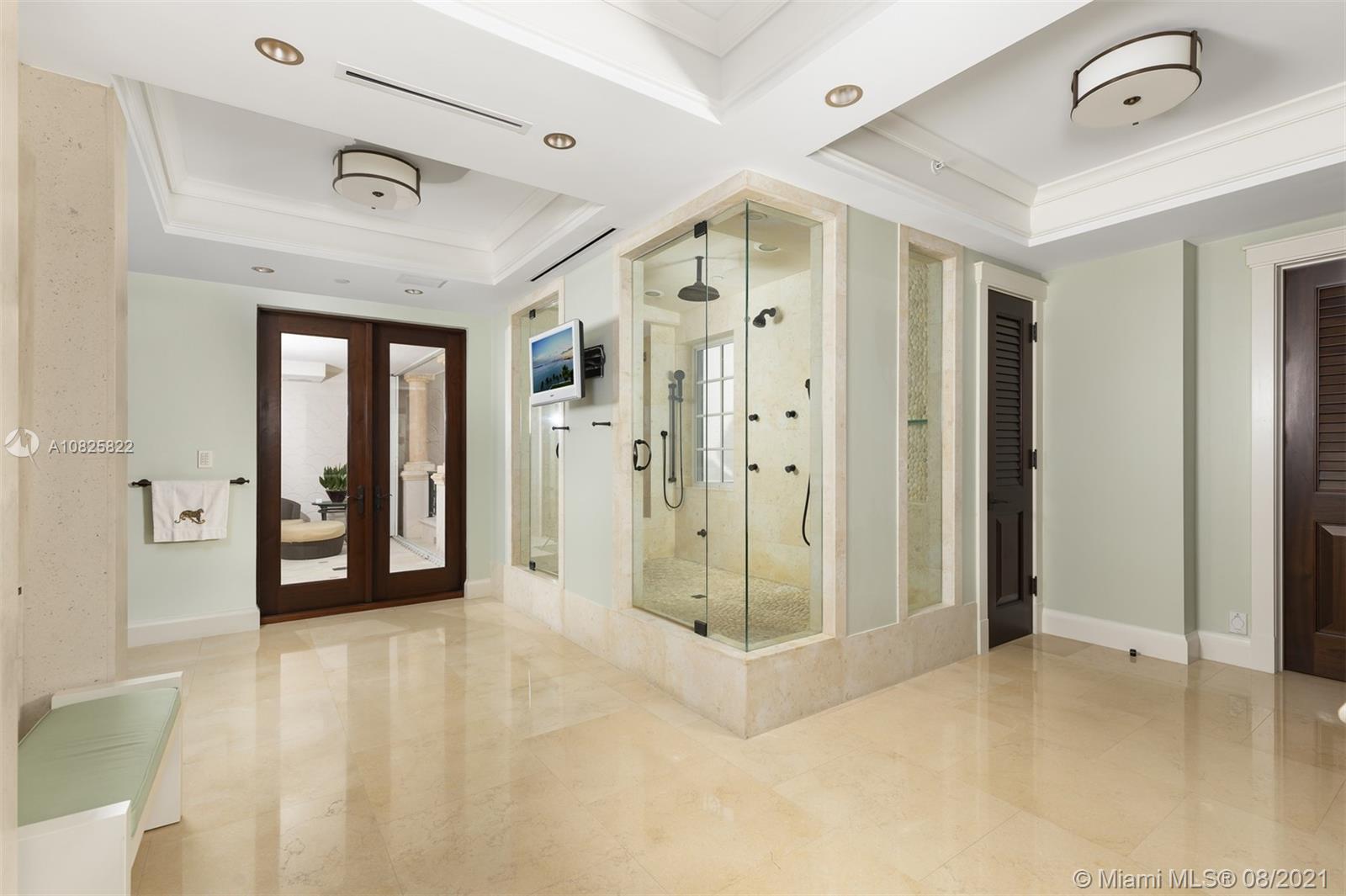 BAYVIEW FISHER ISL CONDO - Residential