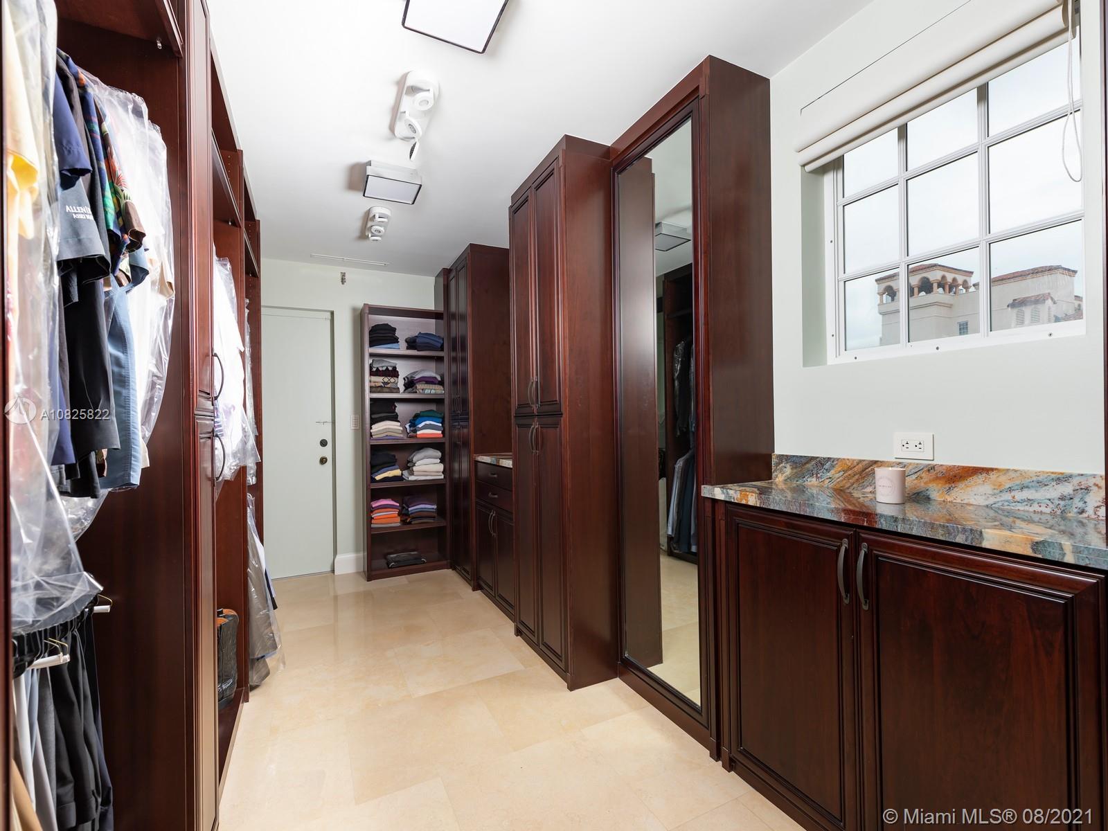 BAYVIEW FISHER ISL CONDO - Residential