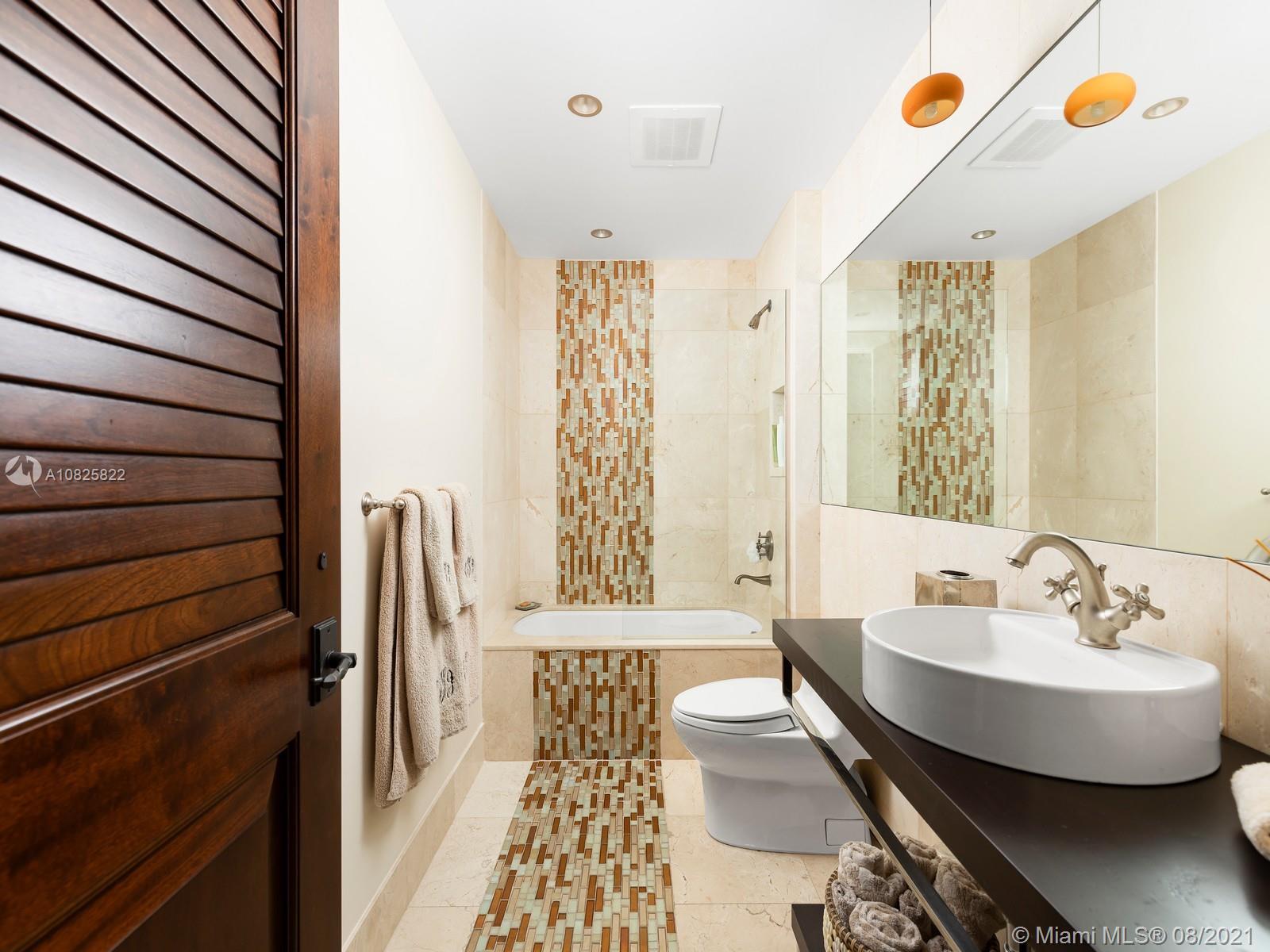 BAYVIEW FISHER ISL CONDO - Residential