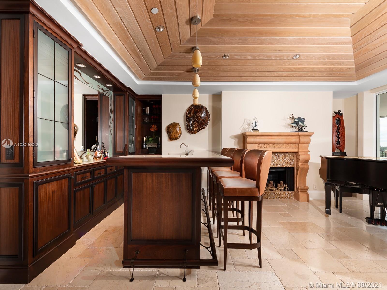 BAYVIEW FISHER ISL CONDO - Residential