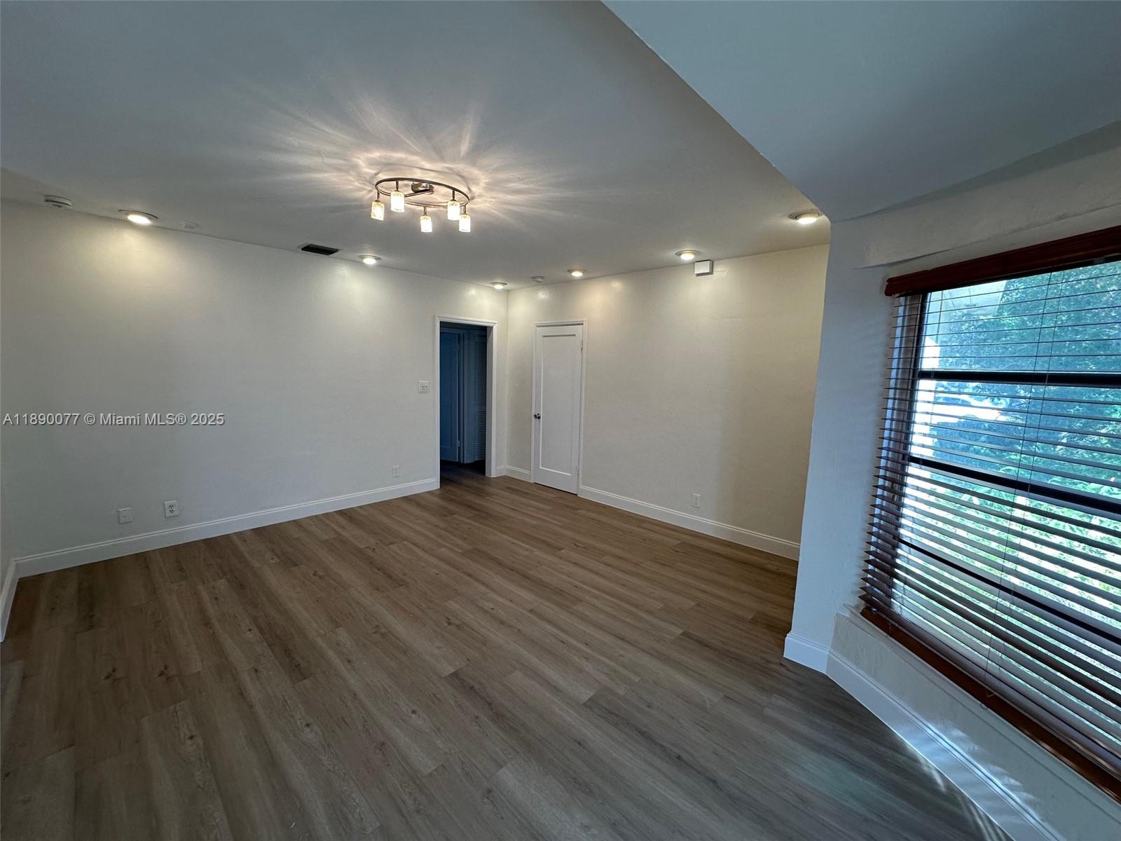 WAVERLY PLACE - Residential Lease