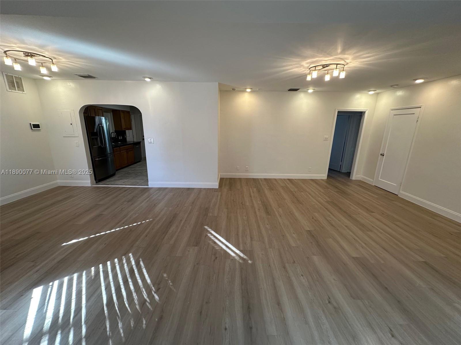 WAVERLY PLACE - Residential Lease