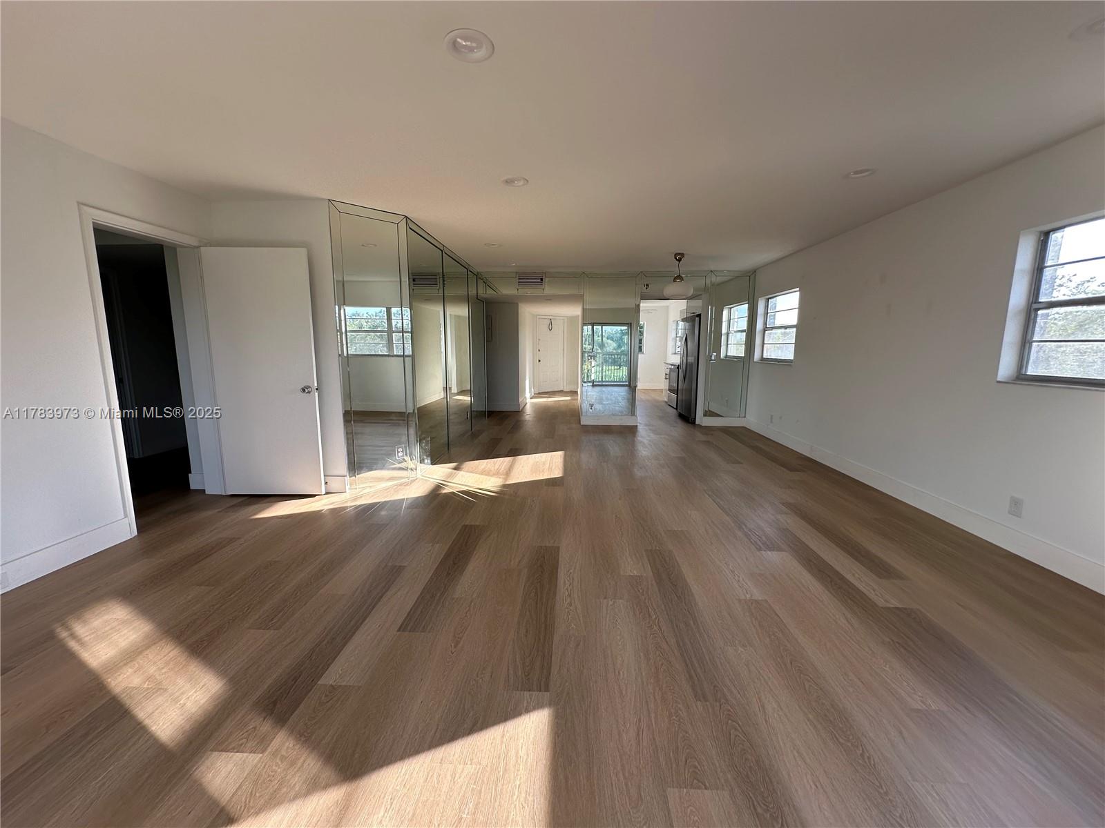 CAMBRIDGE AT CENTURY VILL - Residential Lease