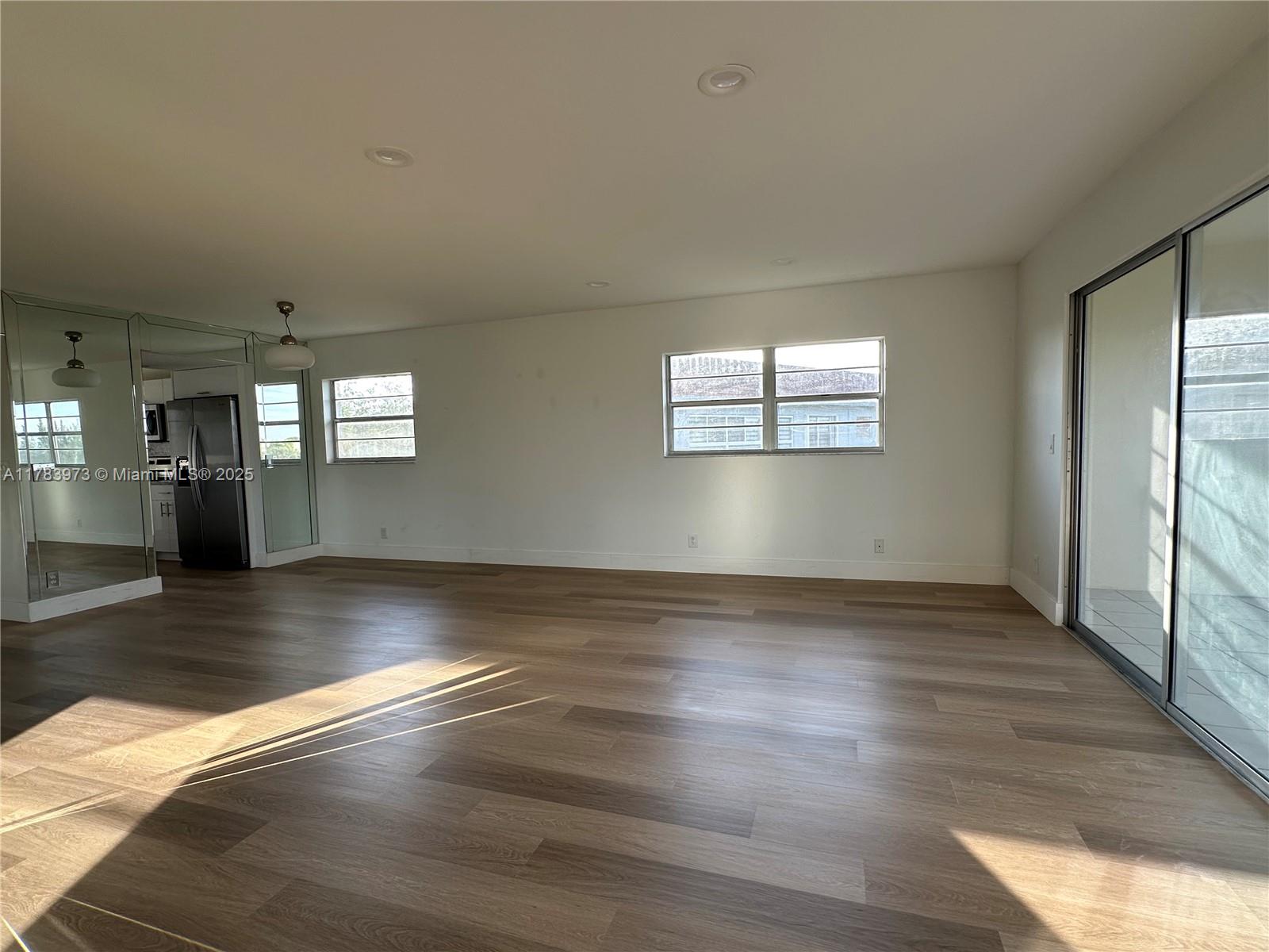 CAMBRIDGE AT CENTURY VILL - Residential Lease