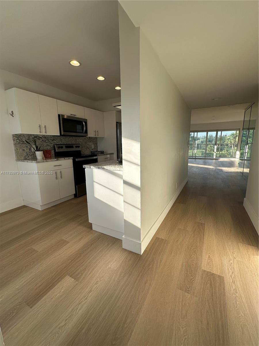 CAMBRIDGE AT CENTURY VILL - Residential Lease