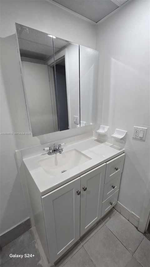 Tiny photo for 10090 NW 80th Ct #1406, Hialeah Gardens, FL 33016 (MLS # A12009512)