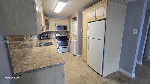 Tiny photo for 10090 NW 80th Ct #1406, Hialeah Gardens, FL 33016 (MLS # A12009512)