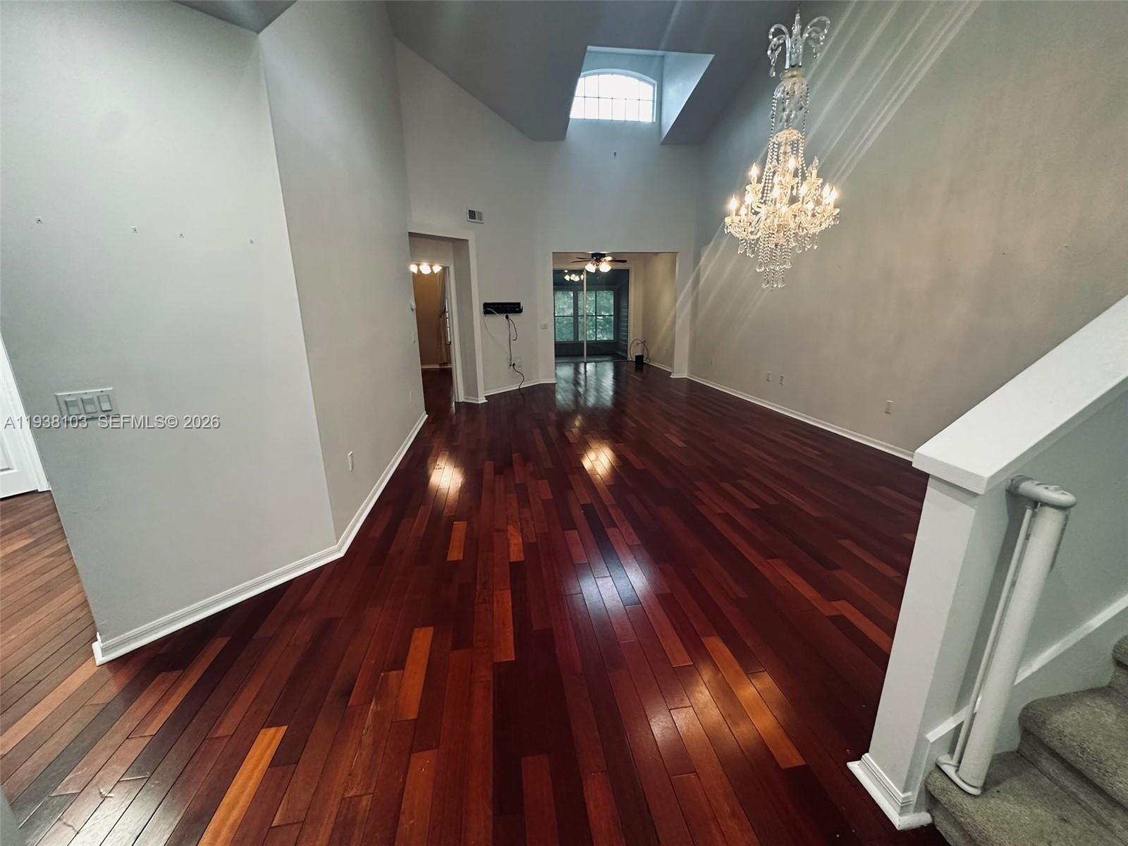 Stonewater Condominum 1Adm - Residential