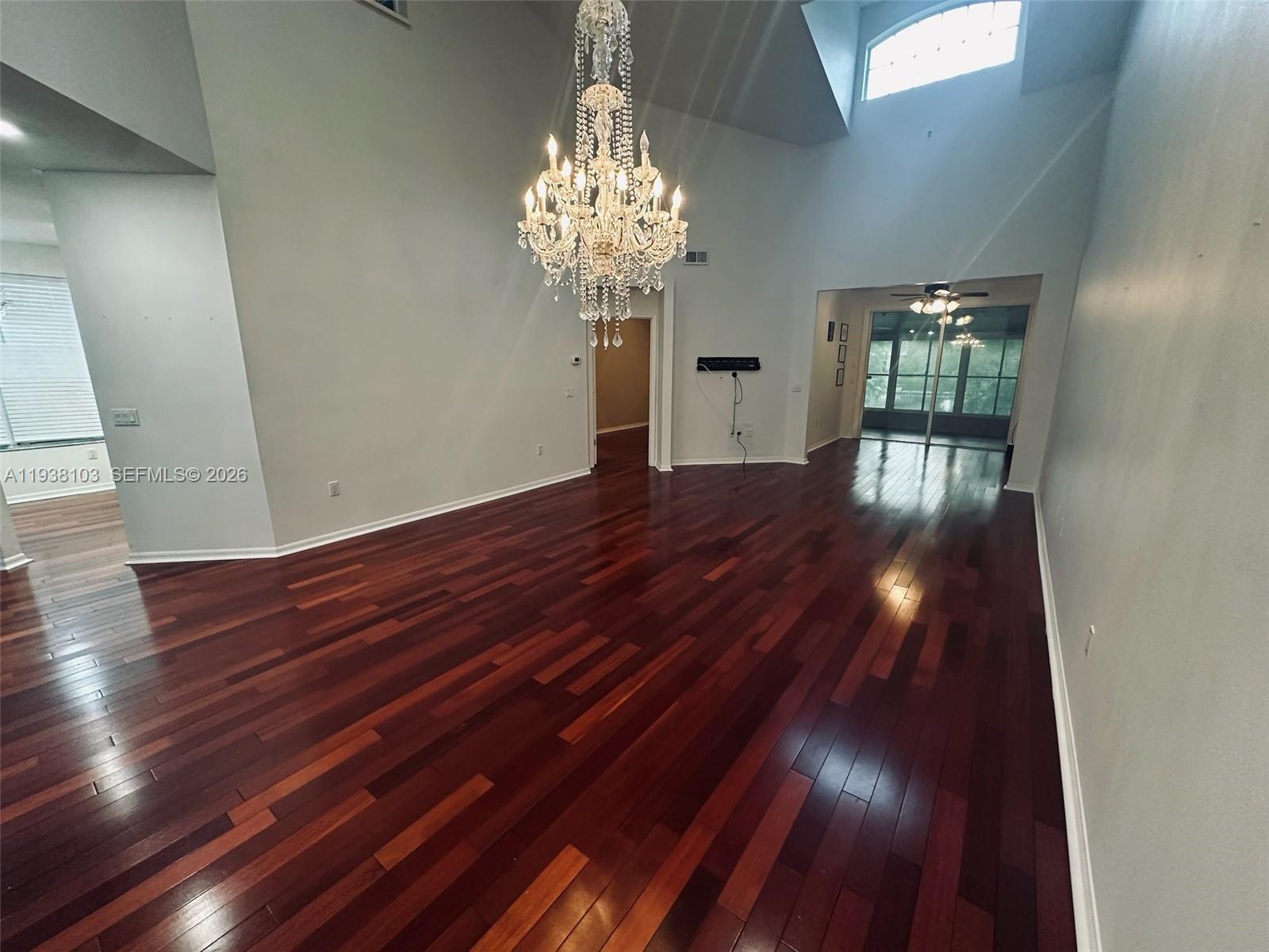 Stonewater Condominum 1Adm - Residential