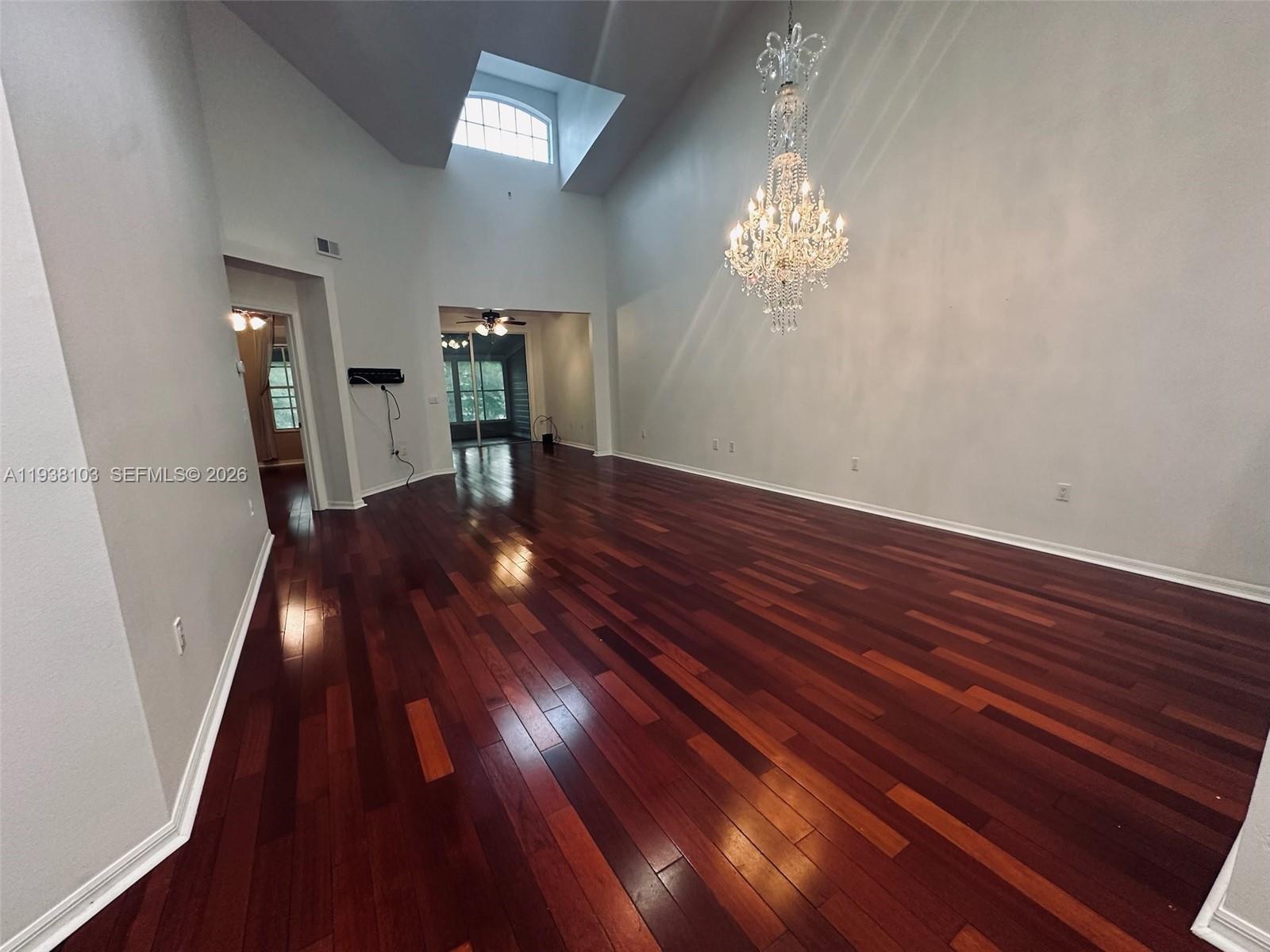 Stonewater Condominum 1Adm - Residential