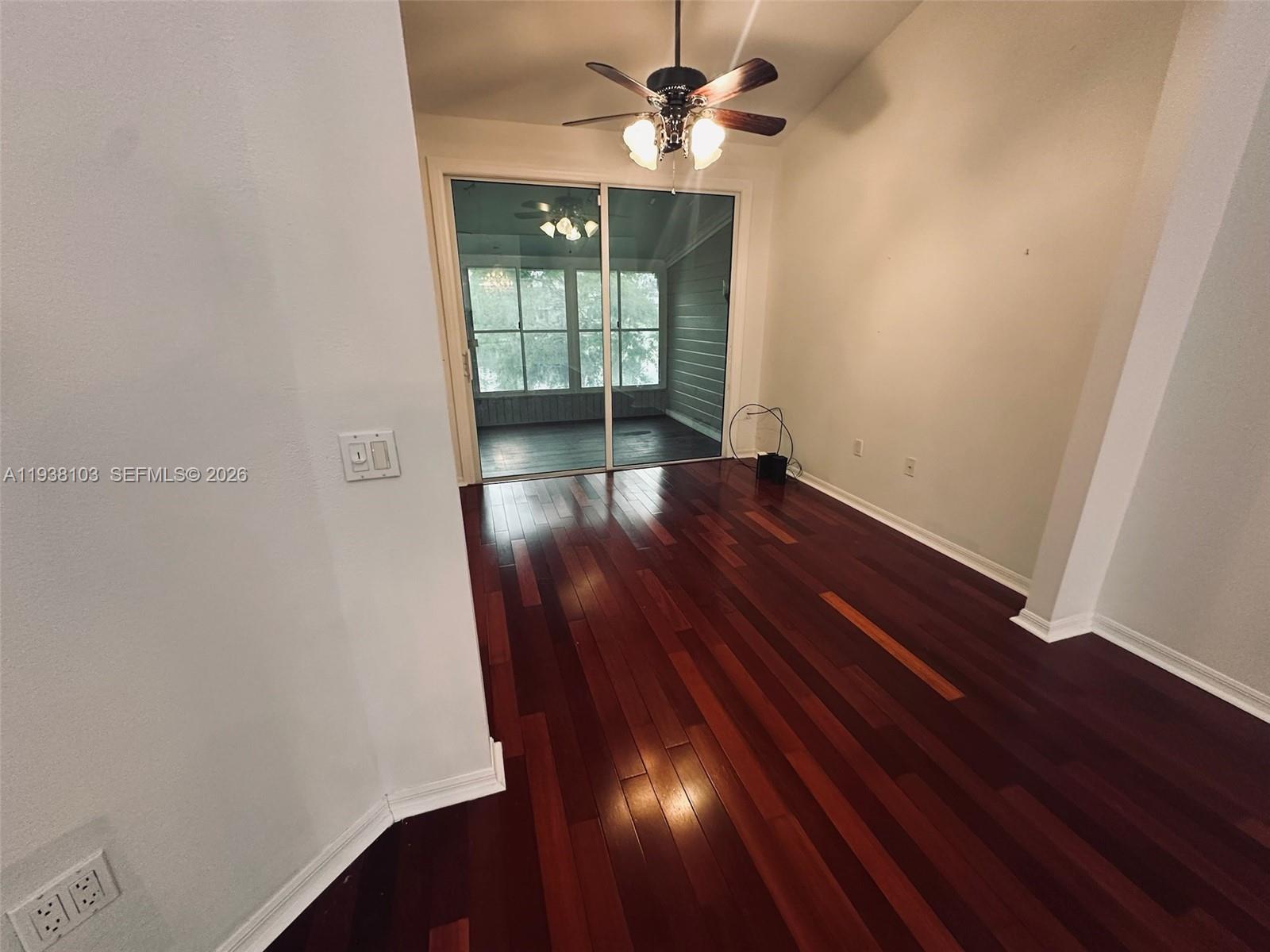 Stonewater Condominum 1Adm - Residential