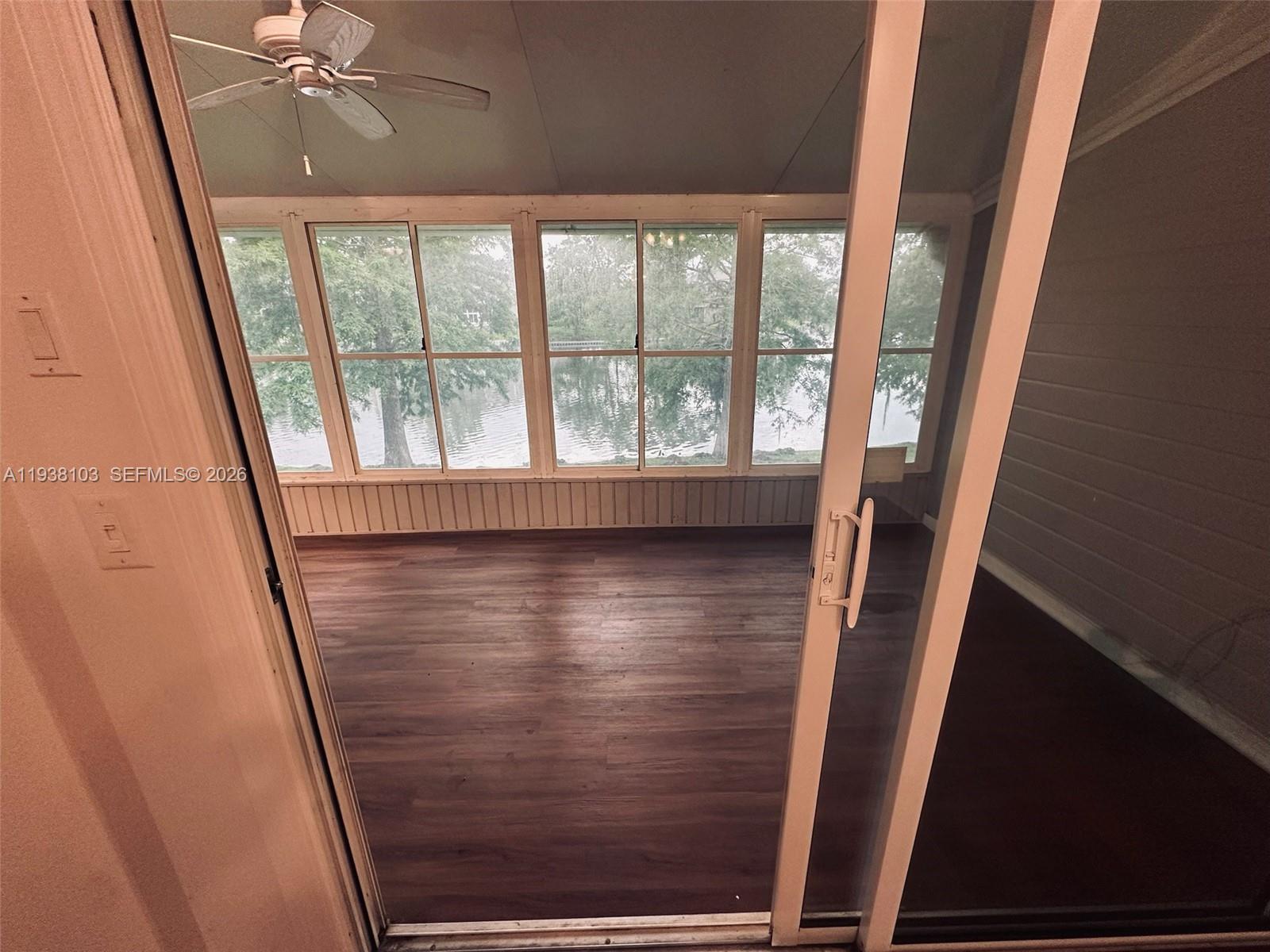 Stonewater Condominum 1Adm - Residential