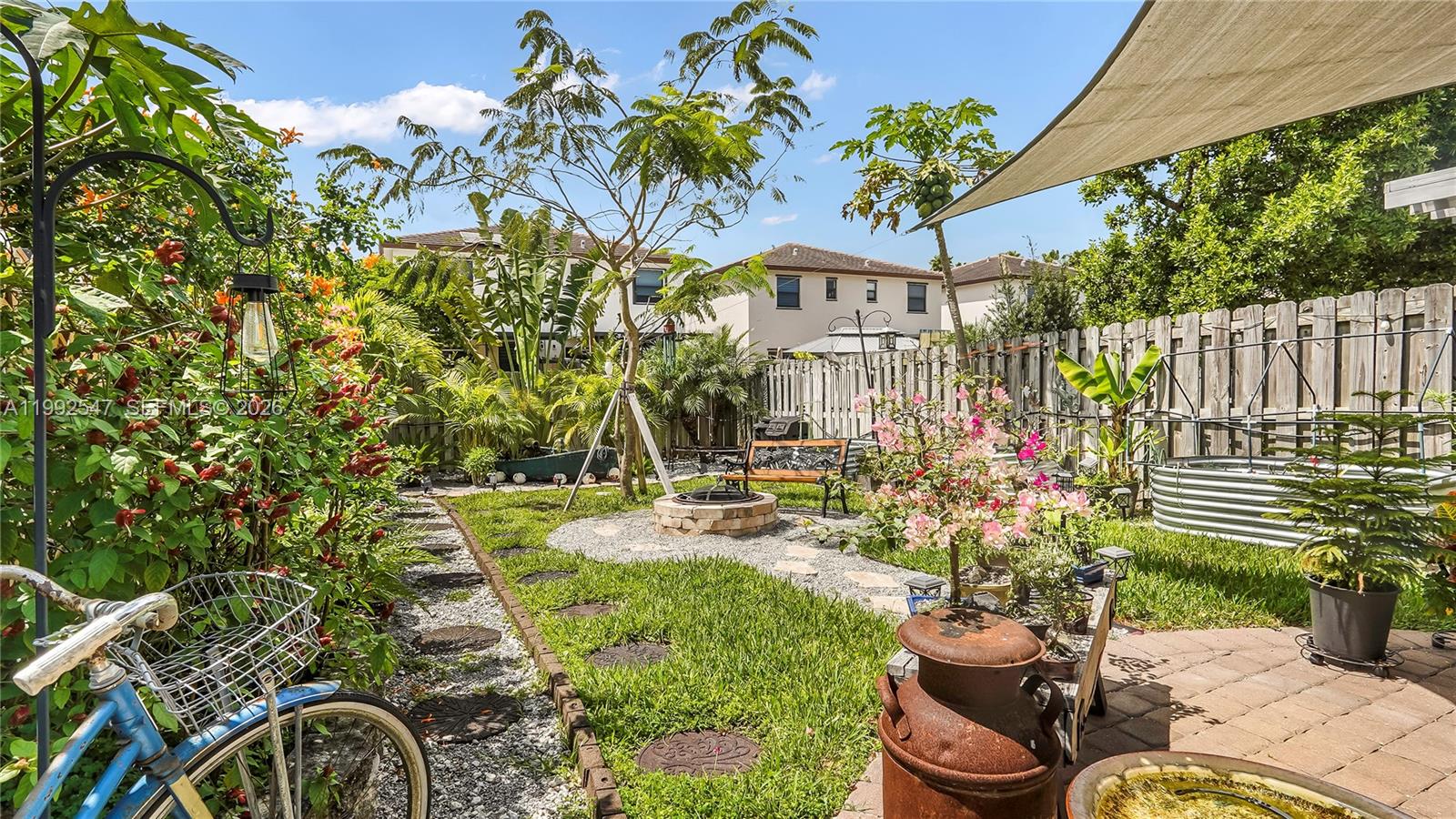 S ALLAPATTAH GARDENS - Residential