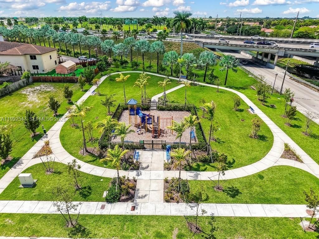 S ALLAPATTAH GARDENS - Residential