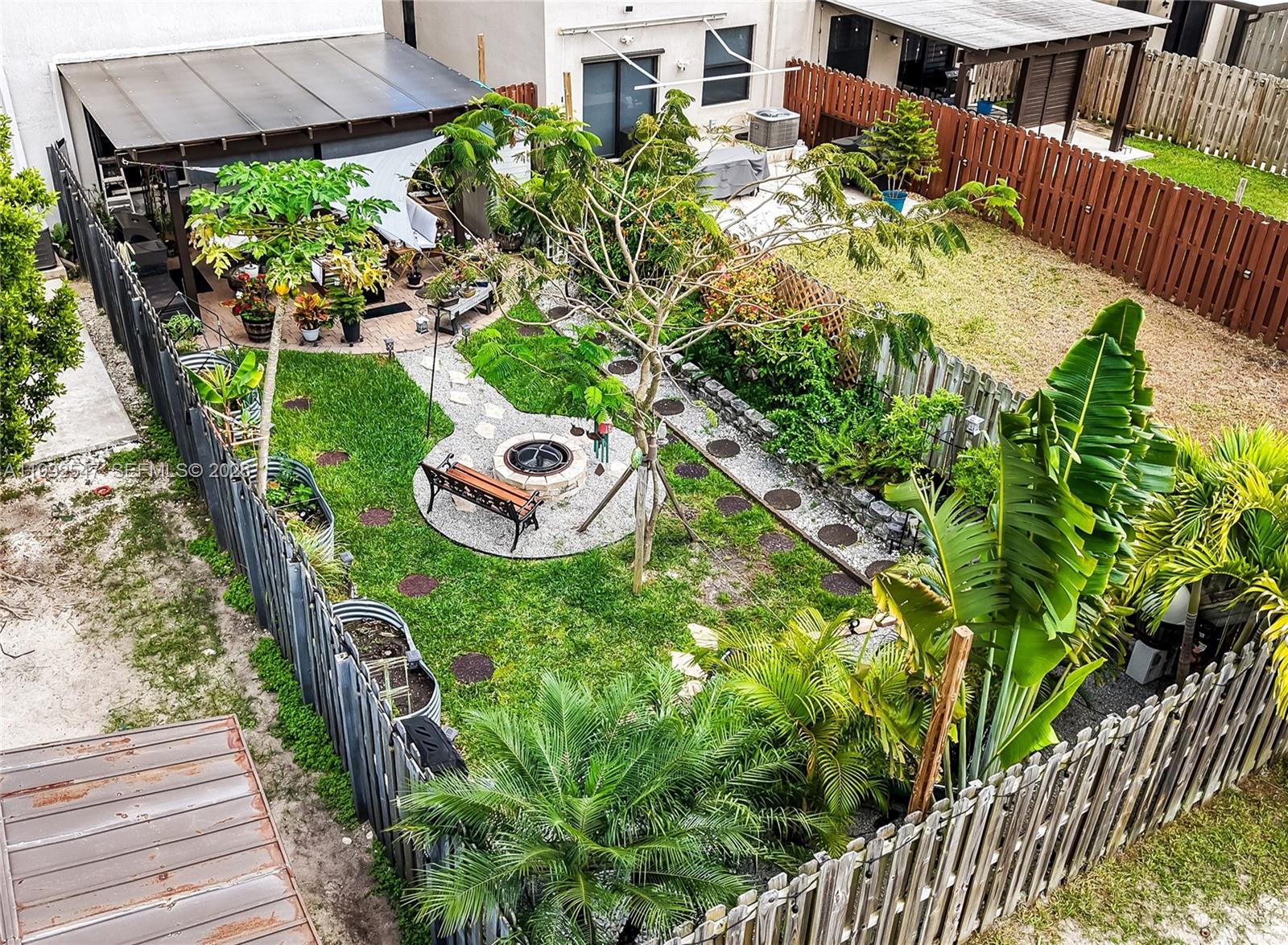 S ALLAPATTAH GARDENS - Residential