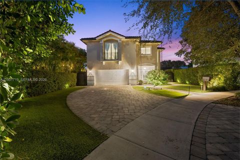 6061 SW 13th St West Miami FL 33144