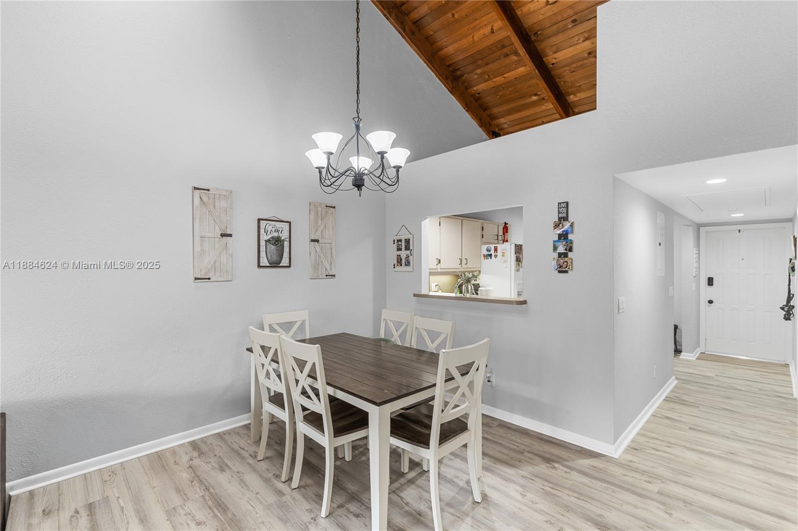 ARROWHEAD GOLF AND TENNIS - Residential