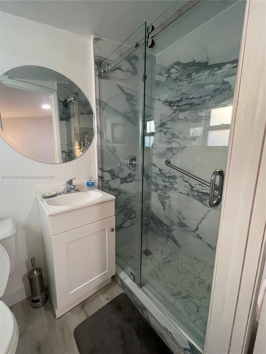 Welcome to this lovely remodeled 1/1 efficiency in the heart of Hollywood! This cozy residence has been fully updated, offering a modern and comfortable living experience. Enjoy an open-concept layout with fresh finishes, sleek flooring, and plenty of natural light. The kitchen features updated cabinetry and countertops, perfect for easy meal prep.
The spacious bedroom and remodeled bathroom make this home move-in ready. With its private entrance and efficient design, it’s ideal for anyone looking for a stylish yet practical space.
Located in a quiet residential neighborhood, you’ll have quick access to major highways, shopping, dining, and just minutes from Hollywood Beach.
Contact this number for any showings: 954-275-5801