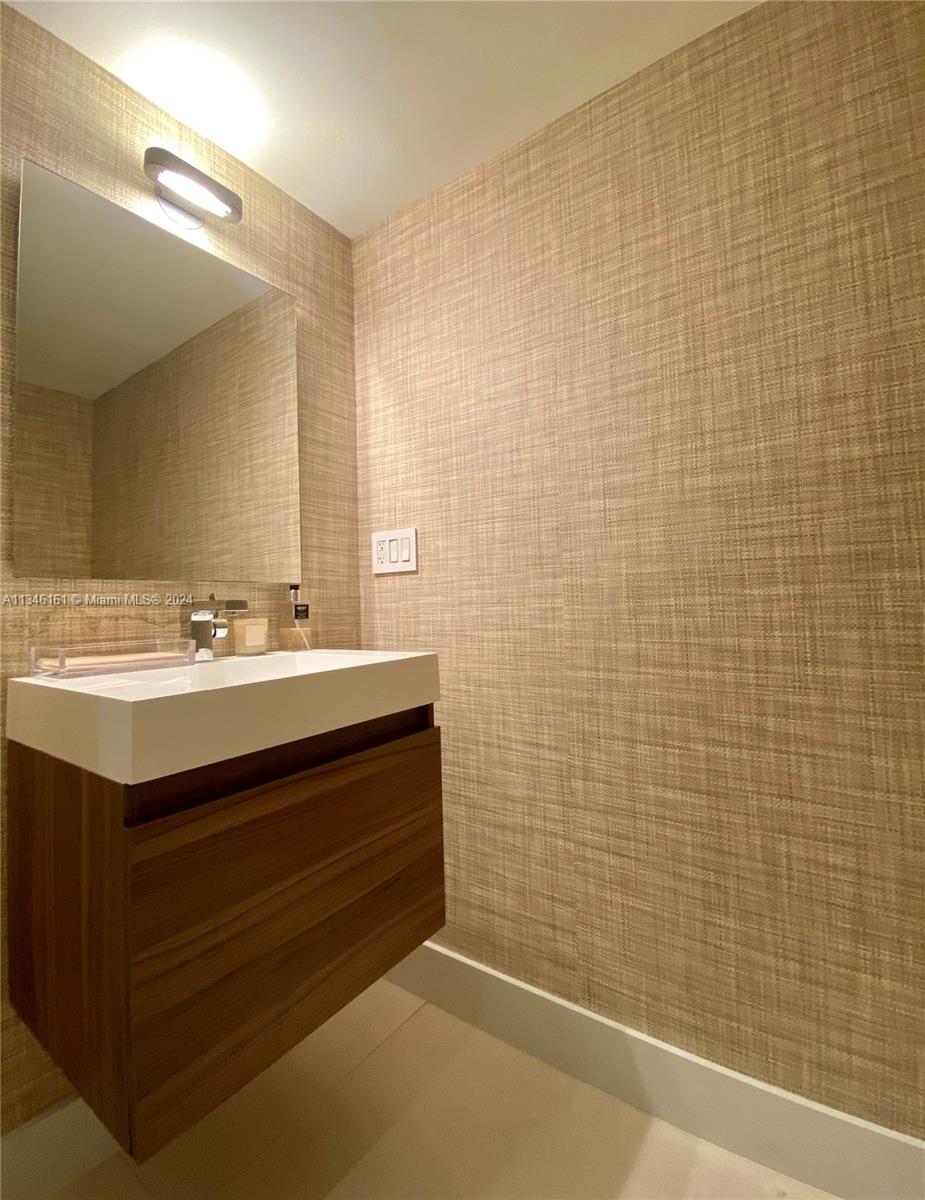 BAY HEIGHTS 1ST ADDN - Residential