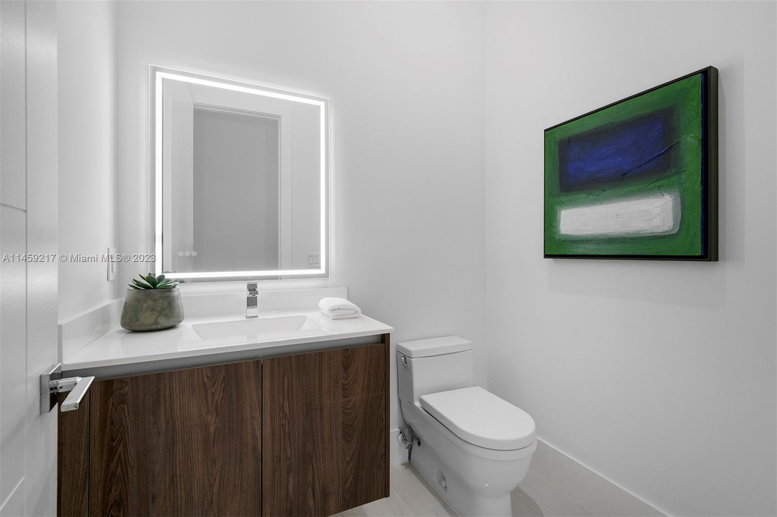 PINE TREE ESTATES 1ST ADD - Residential