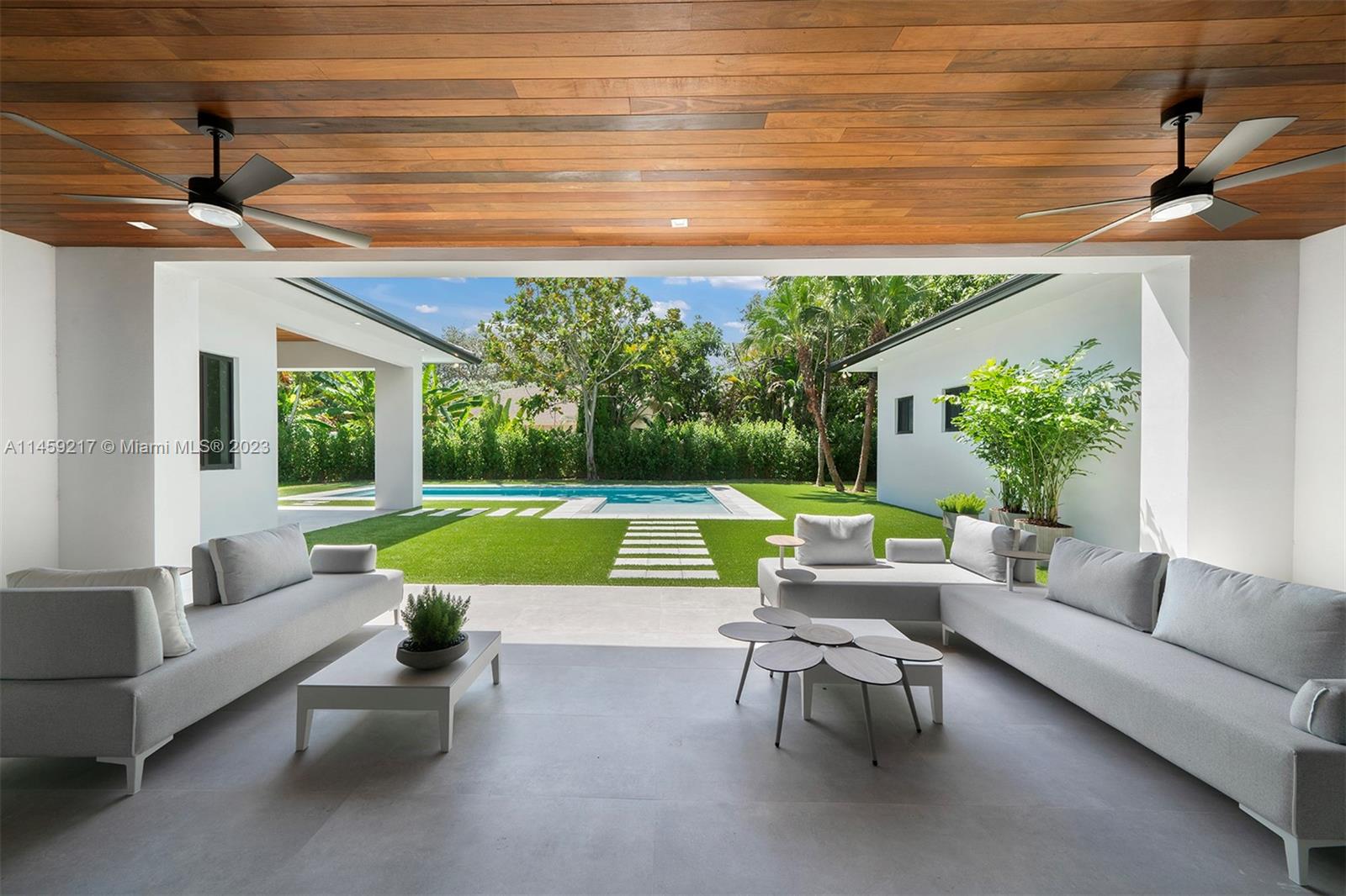 PINE TREE ESTATES 1ST ADD - Residential