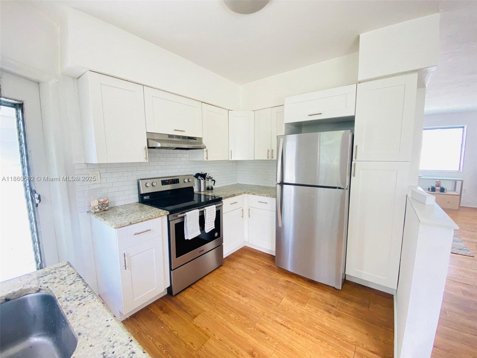 1135 101st St 4
