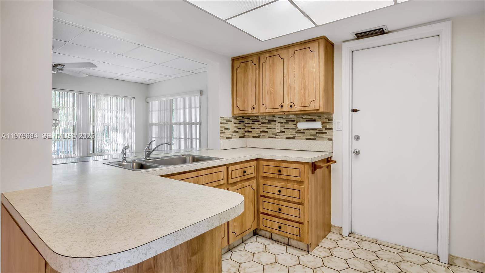 MAINLANDS OF TAMARAC LAKE - Residential