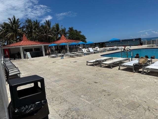 The Aventura Beach Club - Residential