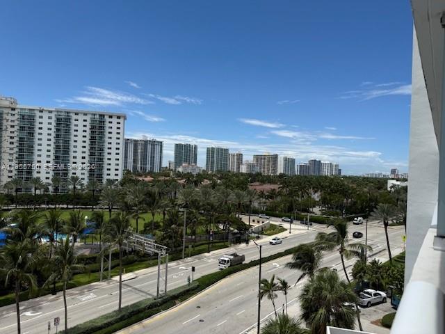 The Aventura Beach Club - Residential