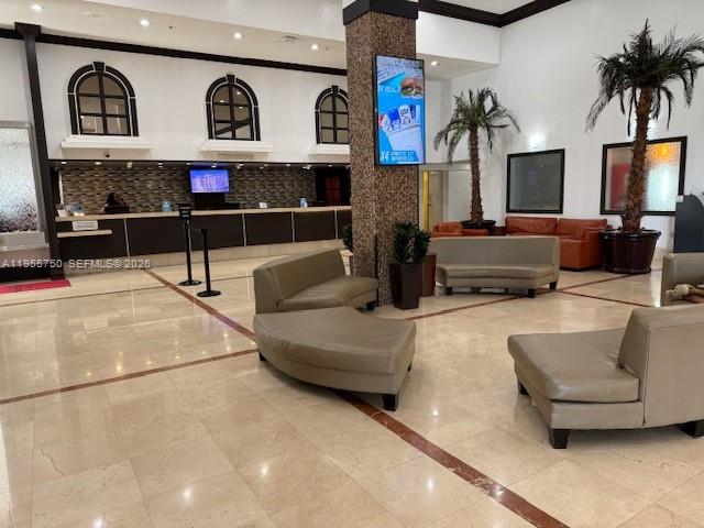 The Aventura Beach Club - Residential