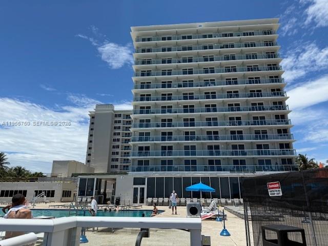 The Aventura Beach Club - Residential