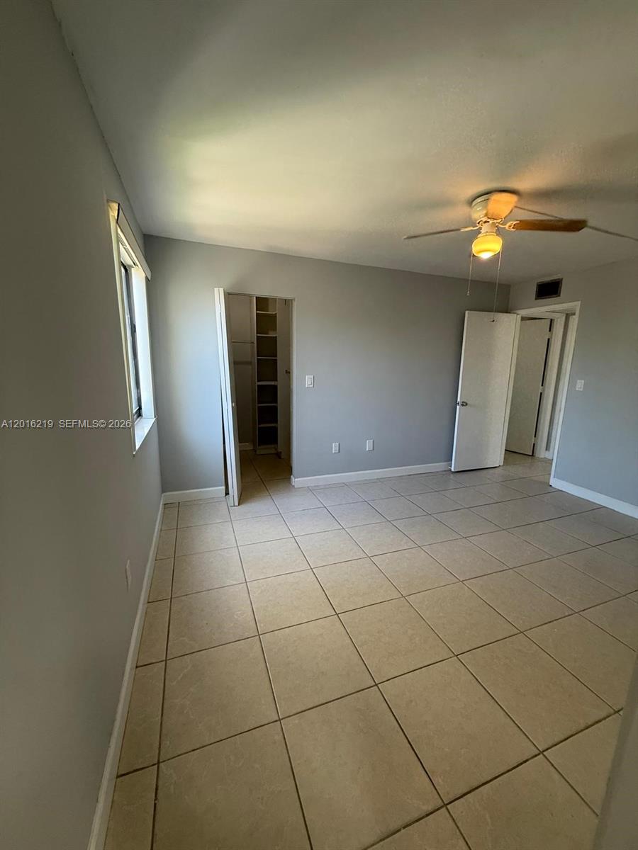 INDIAN LK VILLAGE PHASE 1 - Residential Lease