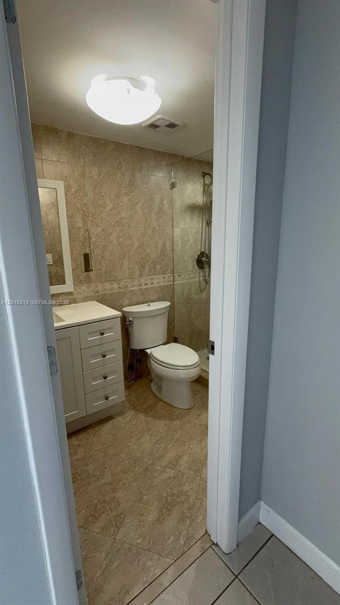 INDIAN LK VILLAGE PHASE 1 - Residential Lease