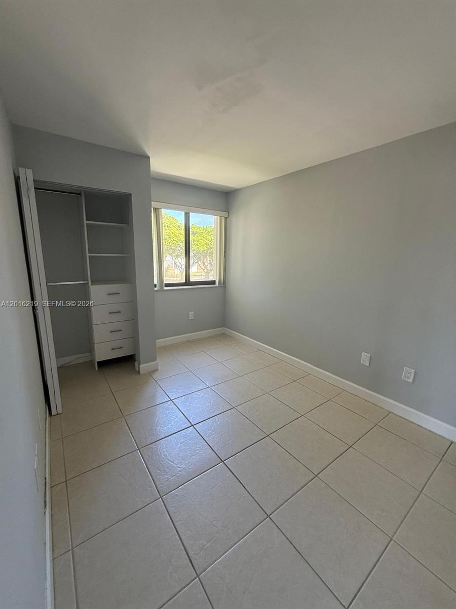INDIAN LK VILLAGE PHASE 1 - Residential Lease