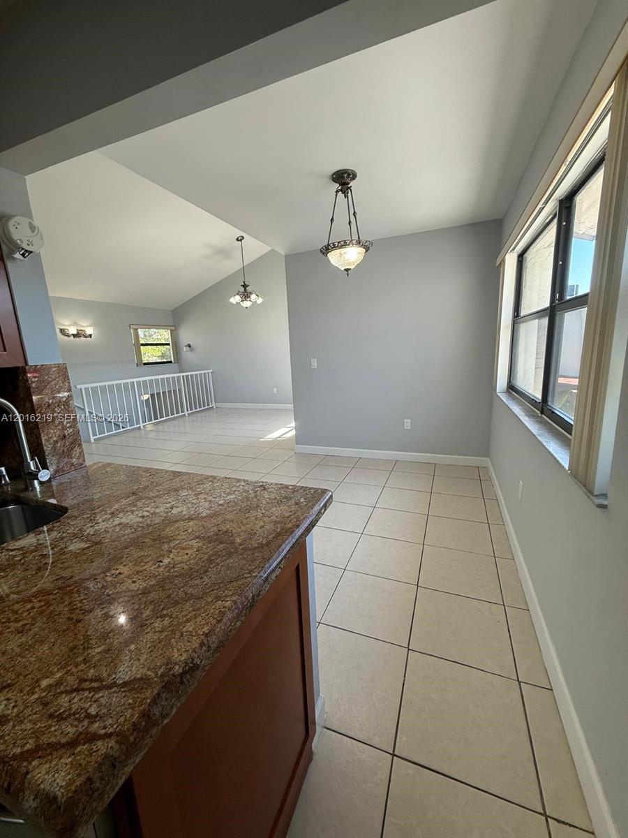 INDIAN LK VILLAGE PHASE 1 - Residential Lease