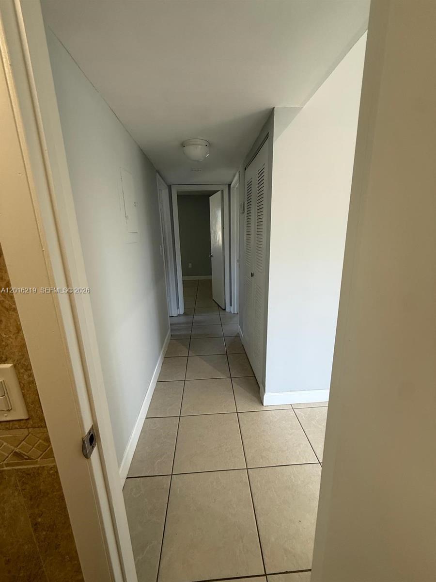 INDIAN LK VILLAGE PHASE 1 - Residential Lease
